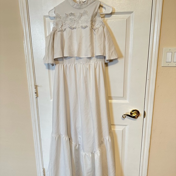 SHEIN size medium white Formal Dress - Picture 1 of 3